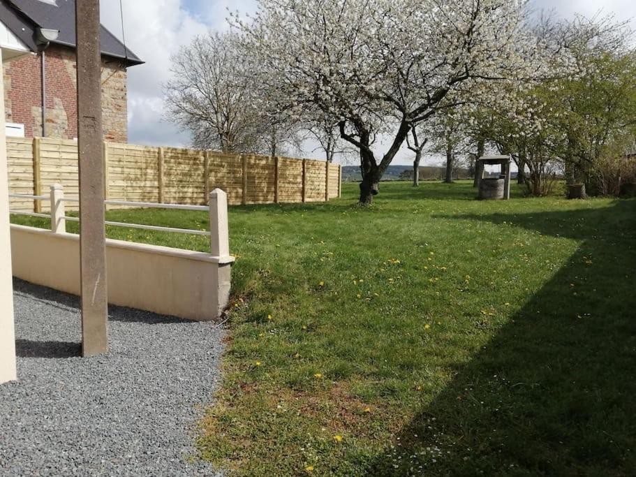 Le Tiluce Villa Les Monts d'Aunay Exteriör bild